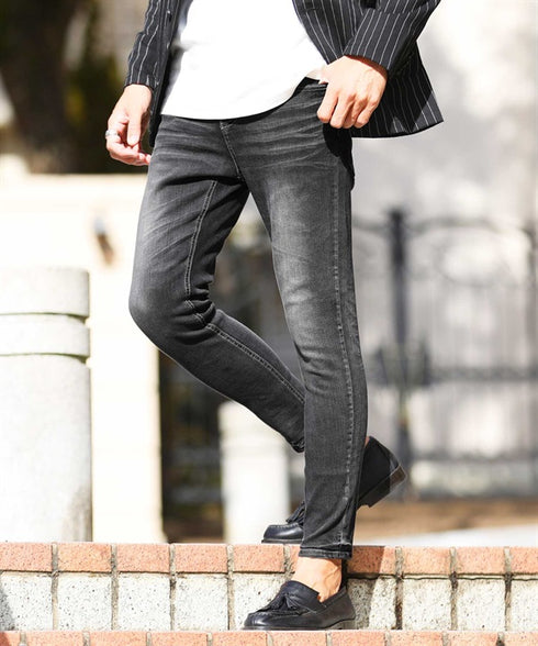 Cブラック MODEL : GO 180cm 66kg Lsize