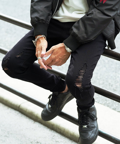 Bソリッドブラック MODEL : GO 180cm 66kg Lsize