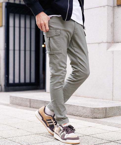 グレージュ MODEL : GO 180cm 66kg Lsize