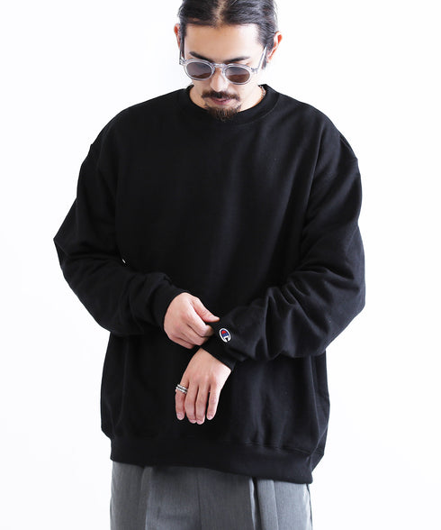 H186 / 63kg / B87 / W73 / H93 / 着用サイズ:XL ブラック