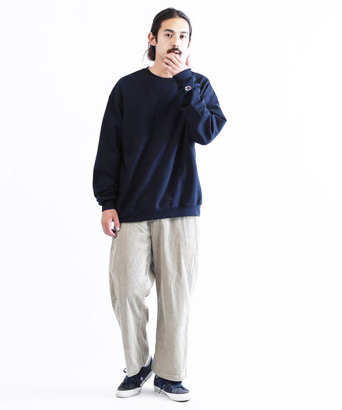 H186 / 63kg / B87 / W73 / H93 / 着用サイズ:XL ネイビー