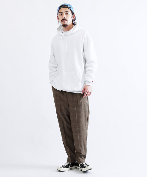 H186 / 63kg / B87 / W73 / H93 / 着用サイズ:XL ホワイト