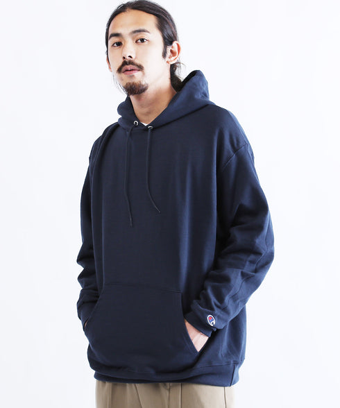 H186 / 63kg / B87 / W73 / H93 / 着用サイズ:XL ネイビー