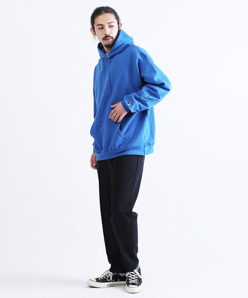 H186 / 63kg / B87 / W73 / H93 / 着用サイズ:XL ロイヤルブルー