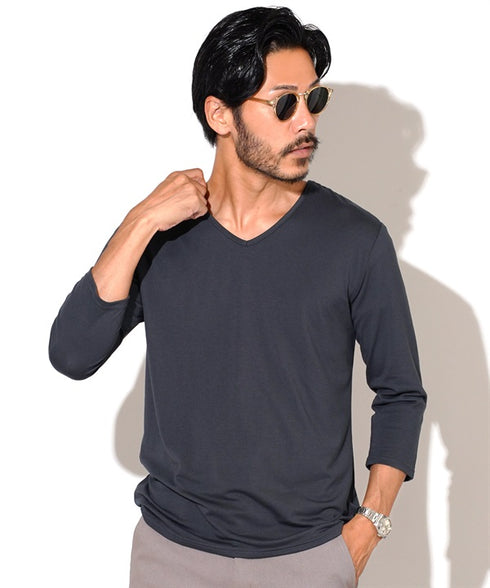 チャコールグレー MODEL : GO 180cm 66kg Lsize