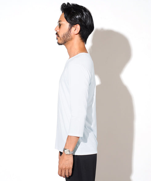 ホワイト MODEL : GO 180cm 66kg Lsize