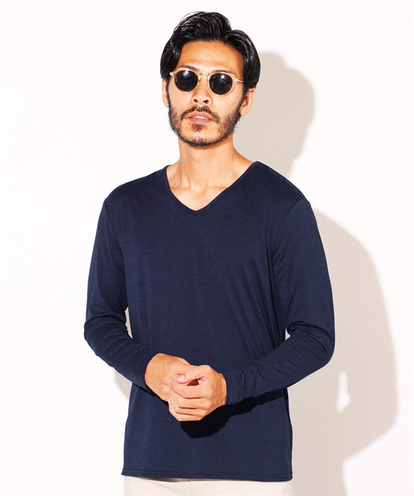 ネイビー MODEL : GO 180cm 66kg Lsize