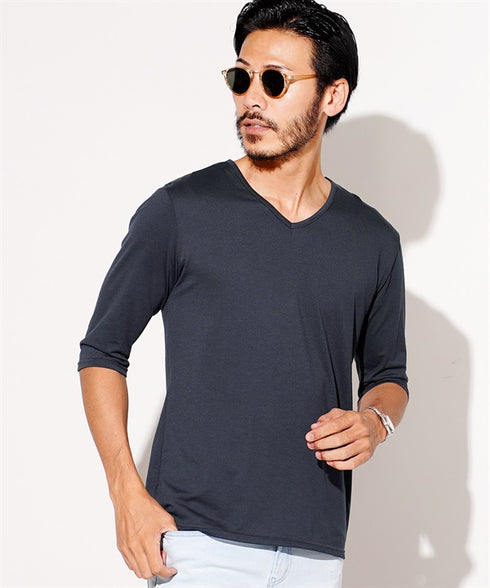 チャコールグレー MODEL : GO 180cm 66kg Lsize