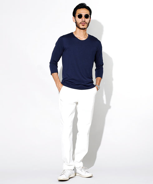 ネイビー MODEL : GO 180cm 66kg Lsize