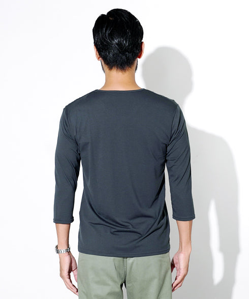 チャコールグレー MODEL : GO 180cm 66kg Lsize