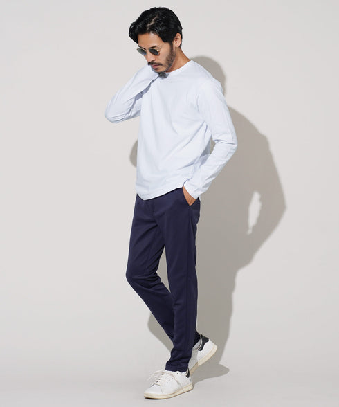 ホワイト MODEL : GO 180cm 66kg Lsize