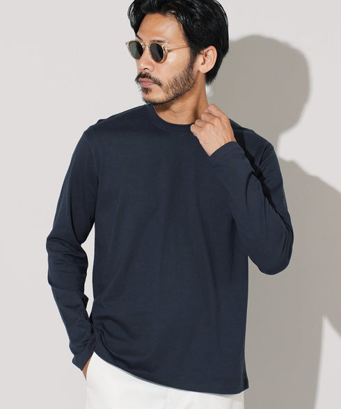 ネイビー MODEL : GO 180cm 66kg Lsize