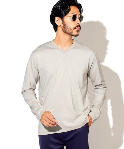 グレー MODEL : GO 180cm 66kg Lsize