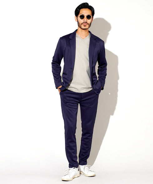 グレー MODEL : GO 180cm 66kg Lsize