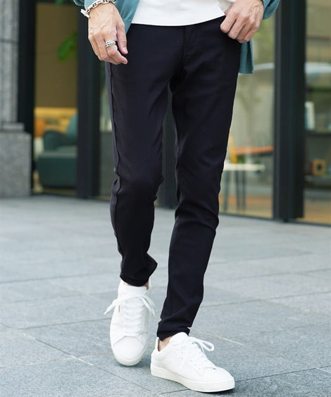 ブラック(フルレングス) MODEL : GO 180cm 66kg Lsize