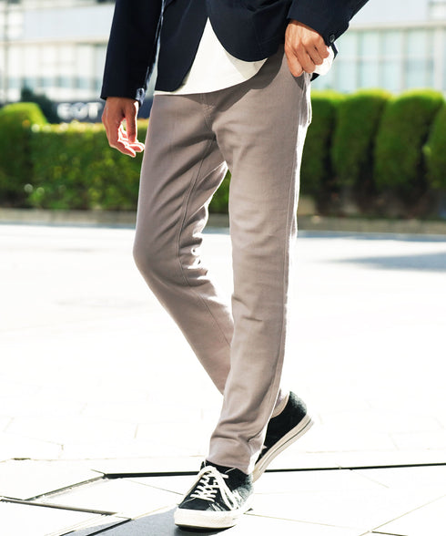 グレージュ MODEL : GO 180cm 66kg Lsize