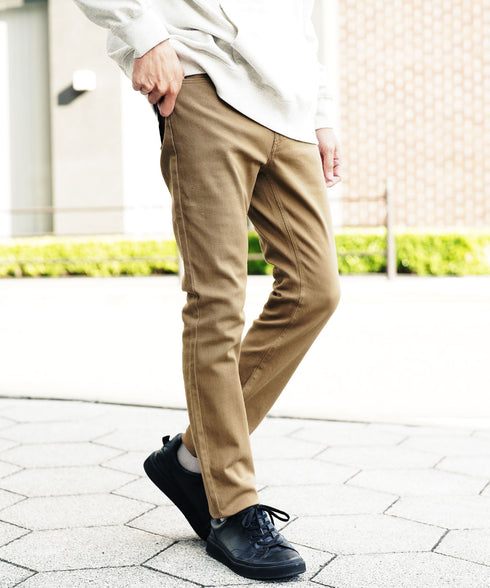 ベージュ MODEL : GO 180cm 66kg Lsize