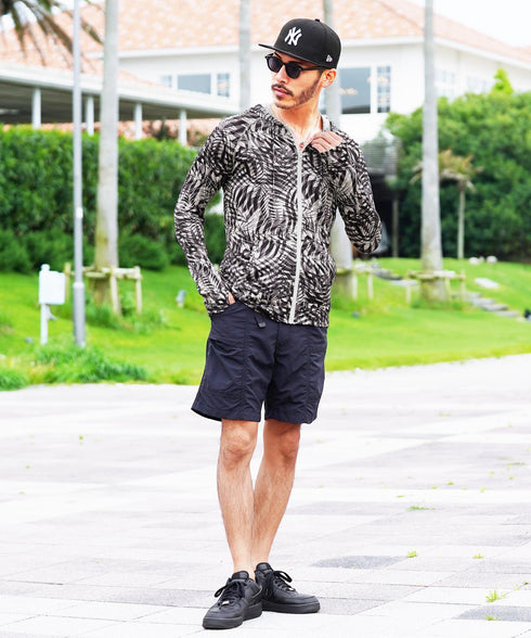 ブラックリーフ MODEL : GO 180cm 66kg Lsize