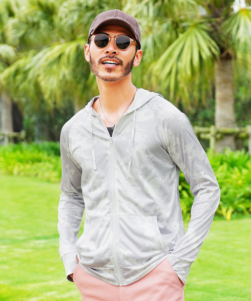 ホワイトフラワー MODEL : GO 180cm 66kg Lsize