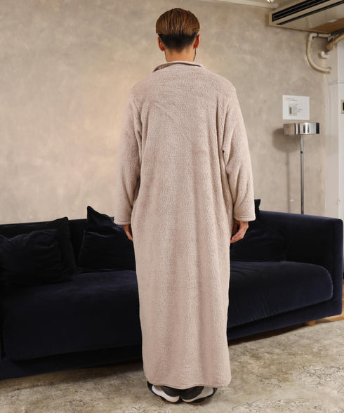 モカ MODEL : GO 180cm 66kg Lsize