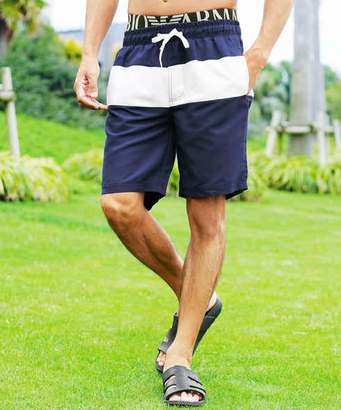 ネイビーライン MODEL : GO 180cm 66kg Lsize