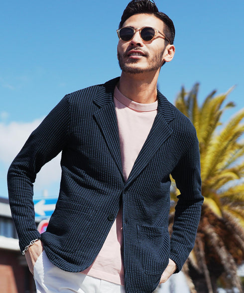 ネイビー MODEL : GO 180cm 66kg Lsize