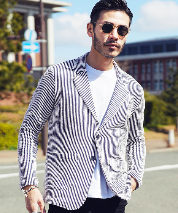 ホワイト×ネイビー MODEL : GO 180cm 66kg Lsize