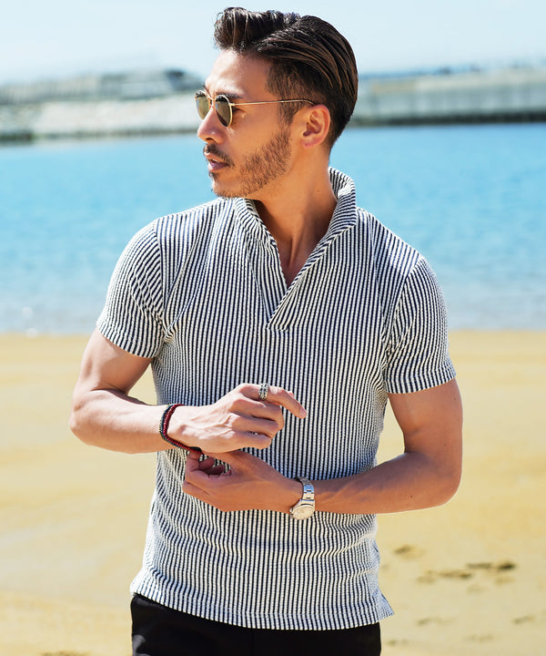 ホワイト×ネイビー MODEL : GO 180cm 66kg Lsize