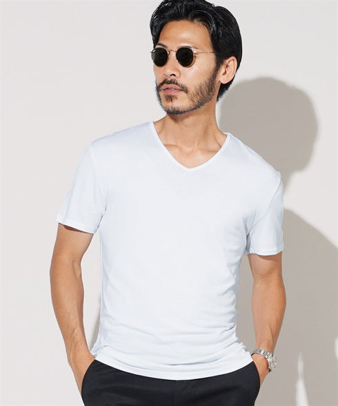 Vネック半袖Tシャツ