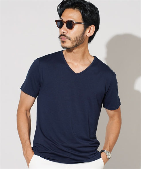 Vネック半袖Tシャツ