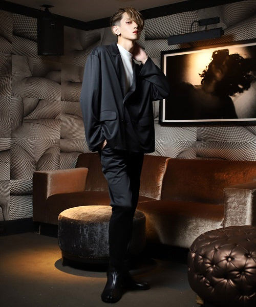 model: 175cm 53kg 着用サイズM