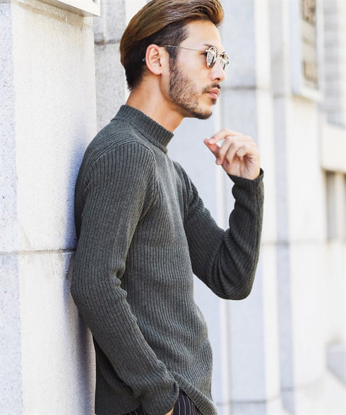 cミックスチャコール(モックネック) MODEL : GO 180cm 66kg Lsize