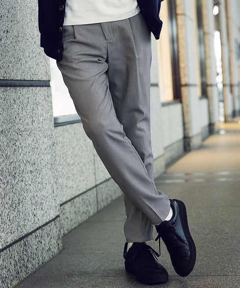 ライトグレー MODEL : GO 180cm 66kg Lsize