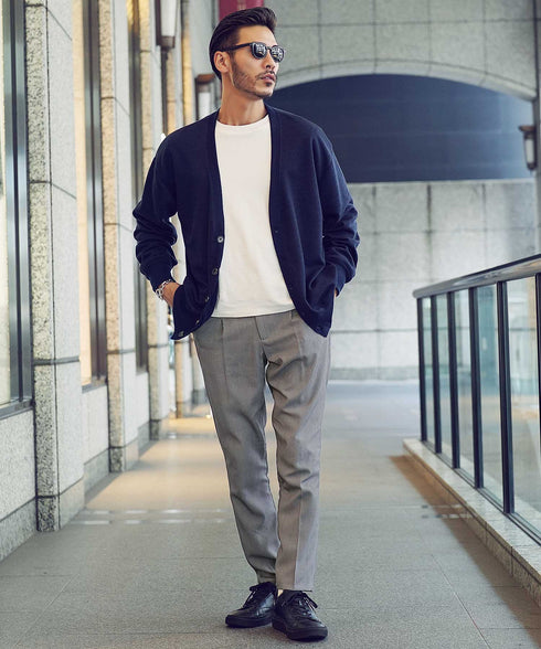 ライトグレー MODEL : GO 180cm 66kg Lsize