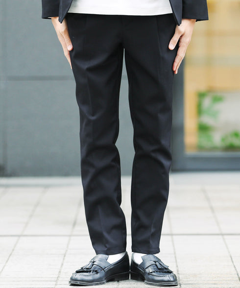 ネイビー MODEL : GO 180cm 66kg Lsize