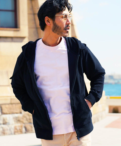 ブラック MODEL : GO 180cm 66kg Lsize