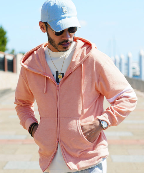 ピンク2ライン MODEL : GO 180cm 66kg Lsize