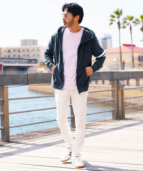 ネイビー2ライン MODEL : GO 180cm 66kg Lsize