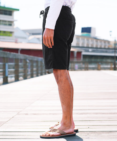 ブラック MODEL : GO 180cm 66kg Lsize