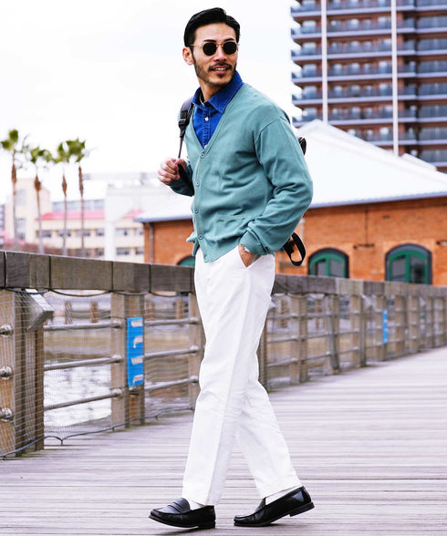 スモークグリーン MODEL : GO 180cm 66kg Lsize