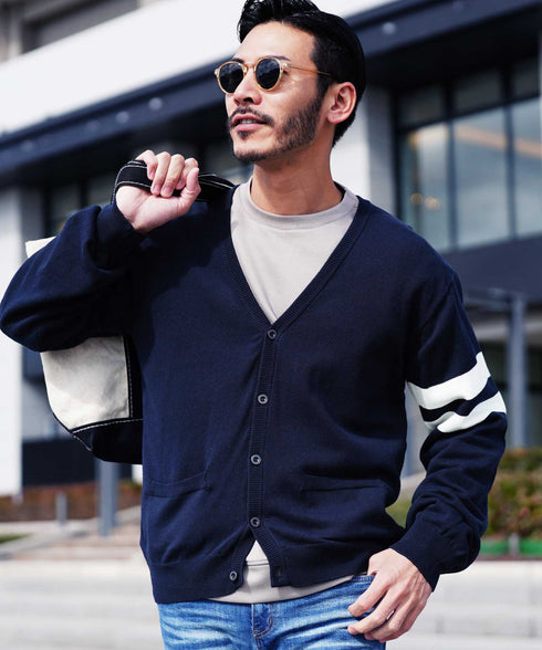 ネイビー2ボーダー MODEL : GO 180cm 66kg Lsize