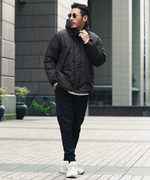 Aブラック MODEL : GO 180cm 66kg Lsize