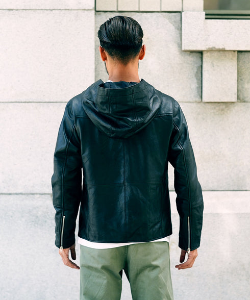 C(パーカー)ブラック MODEL : GO 180cm 66kg Lsize