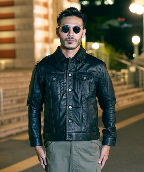 D(トラッカー)ブラック MODEL : GO 180cm 66kg Lsize