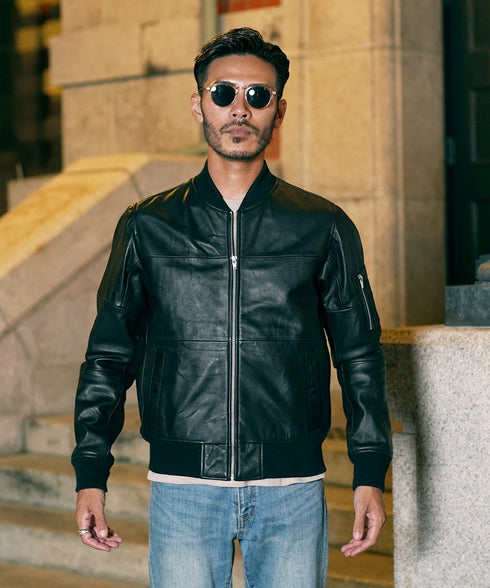 E(MA-1)ブラック MODEL : GO 180cm 66kg Lsize