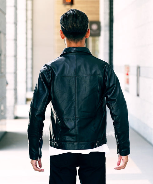 F(カラード)ブラック MODEL : GO 180cm 66kg Lsize