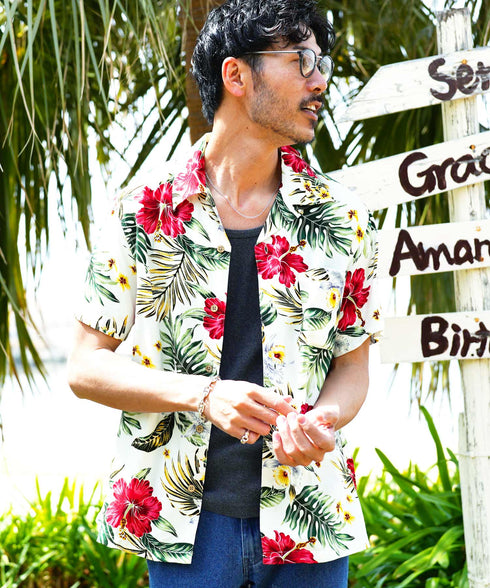 ホワイトハイビスカス MODEL : GO 180cm 66kg Lsize