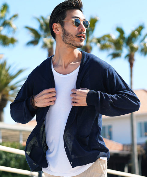 ネイビー MODEL : GO 180cm 66kg Lsize