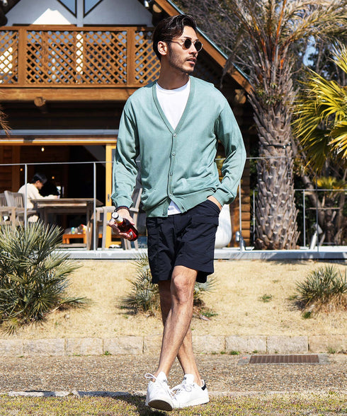 スモークブルー MODEL : GO 180cm 66kg Lsize