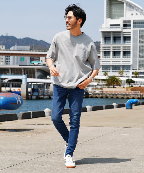 Bグレー MODEL : GO 180cm 66kg Lsize